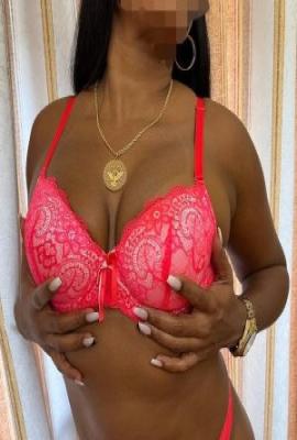 Suzy  Escort Lisbon